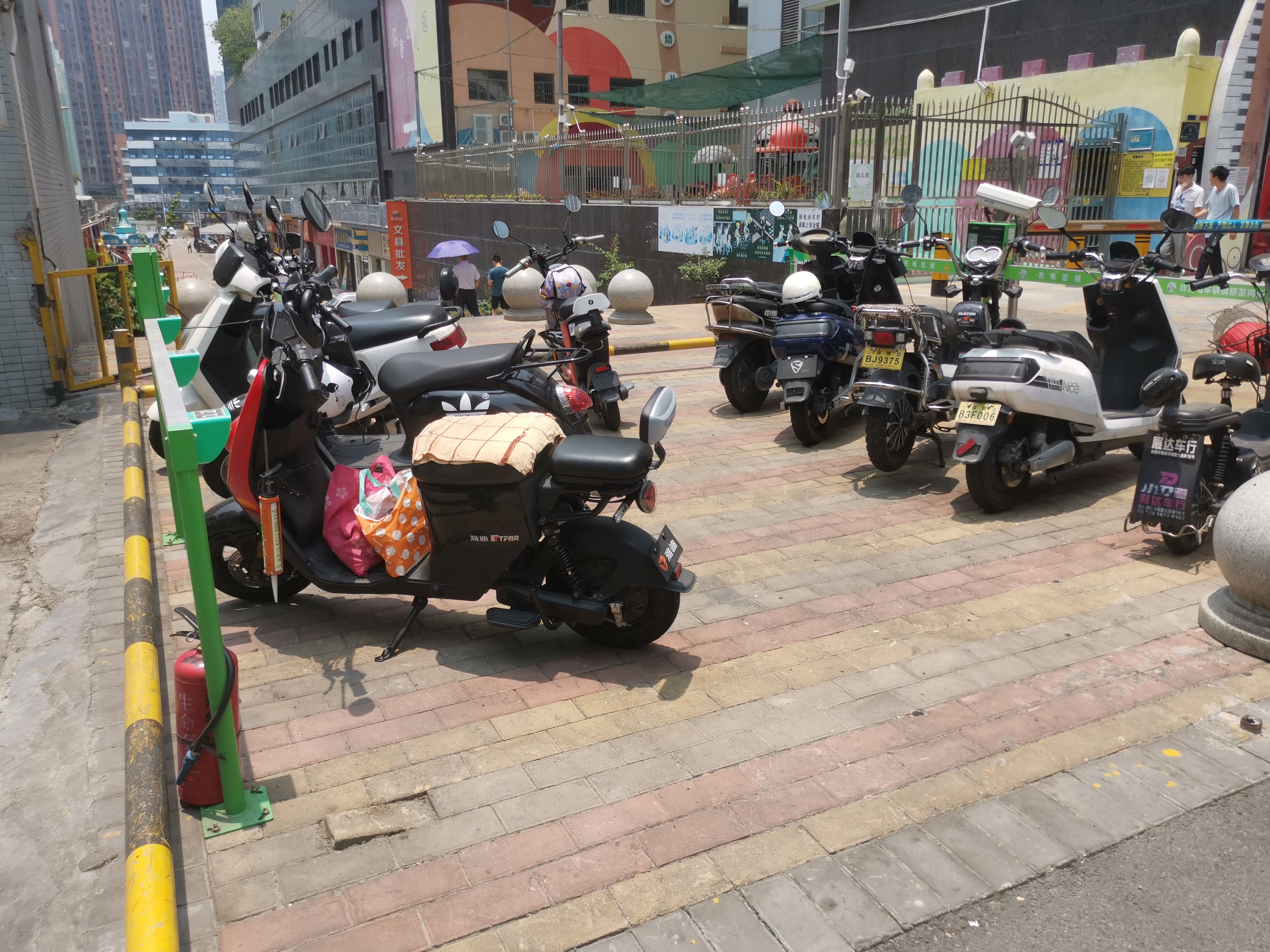 电动自行车充电桩