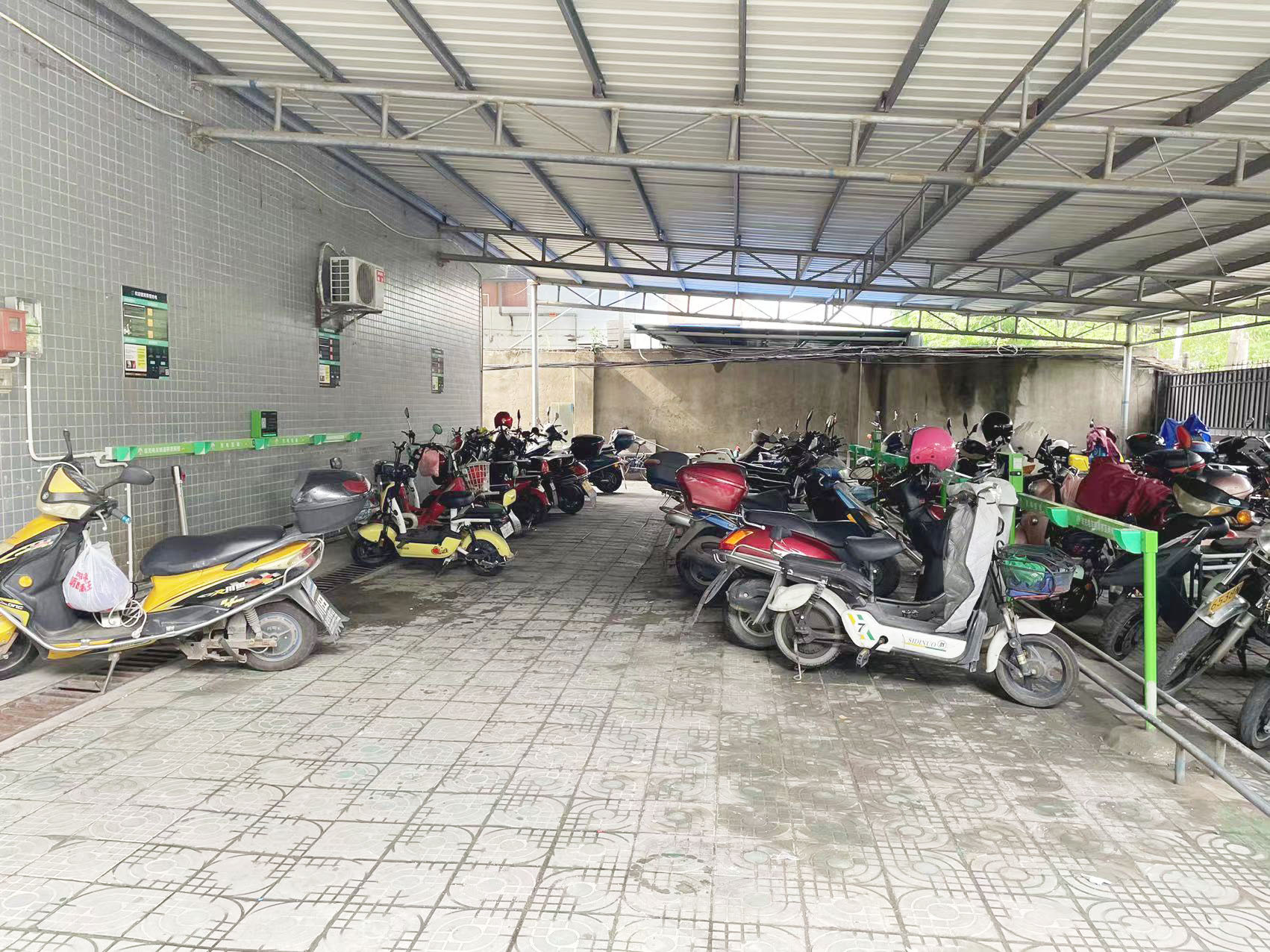社区电动车充电桩安装流程