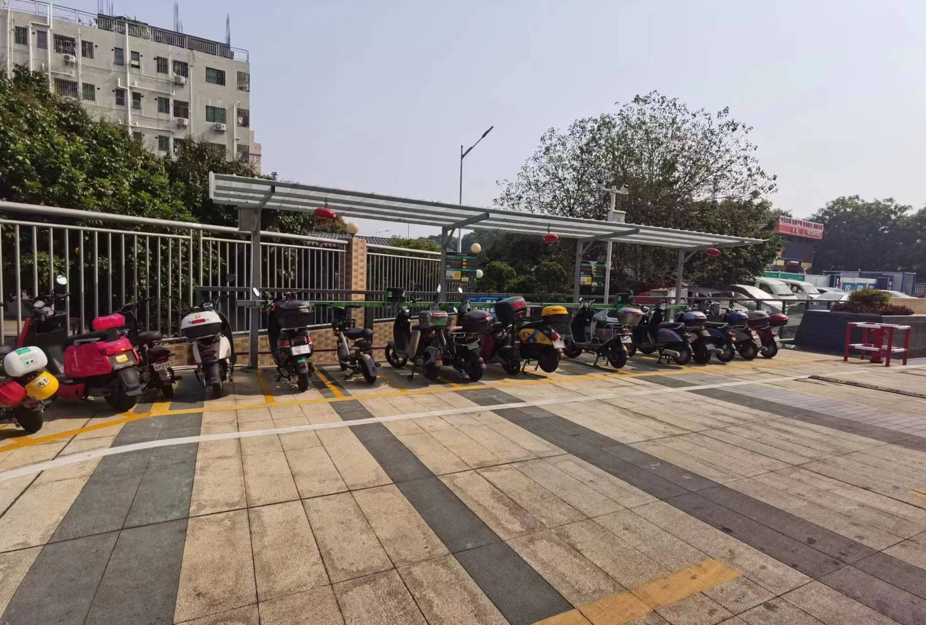 两轮电动车充电桩多少钱一台